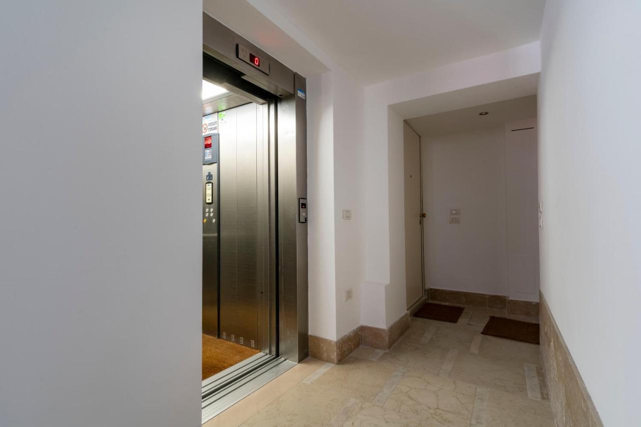 Gio Ponti'S Flat In Venice 027042-Loc-11349 외부 사진